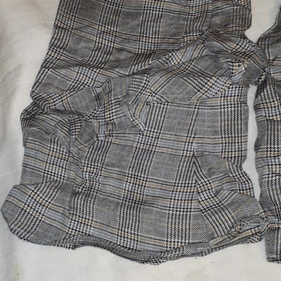 Long Sleeve Maternity Blouse - Picture 3 of 3